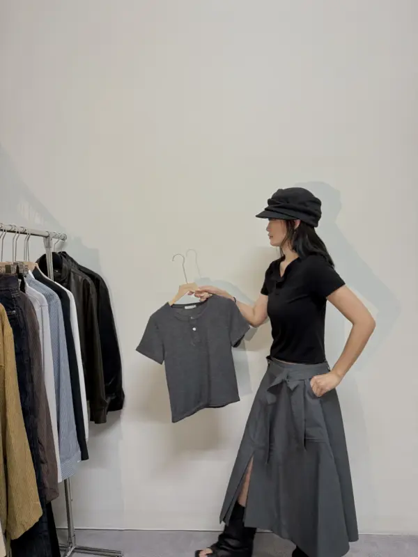 26H04舒服短T(黑)