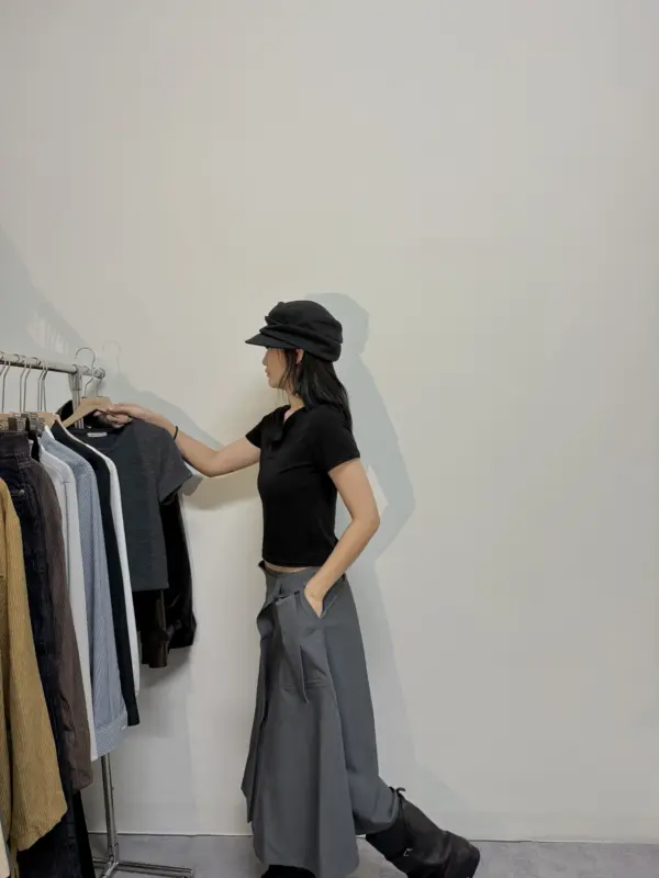 26H04舒服短T(黑)